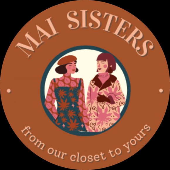 mai_sisters